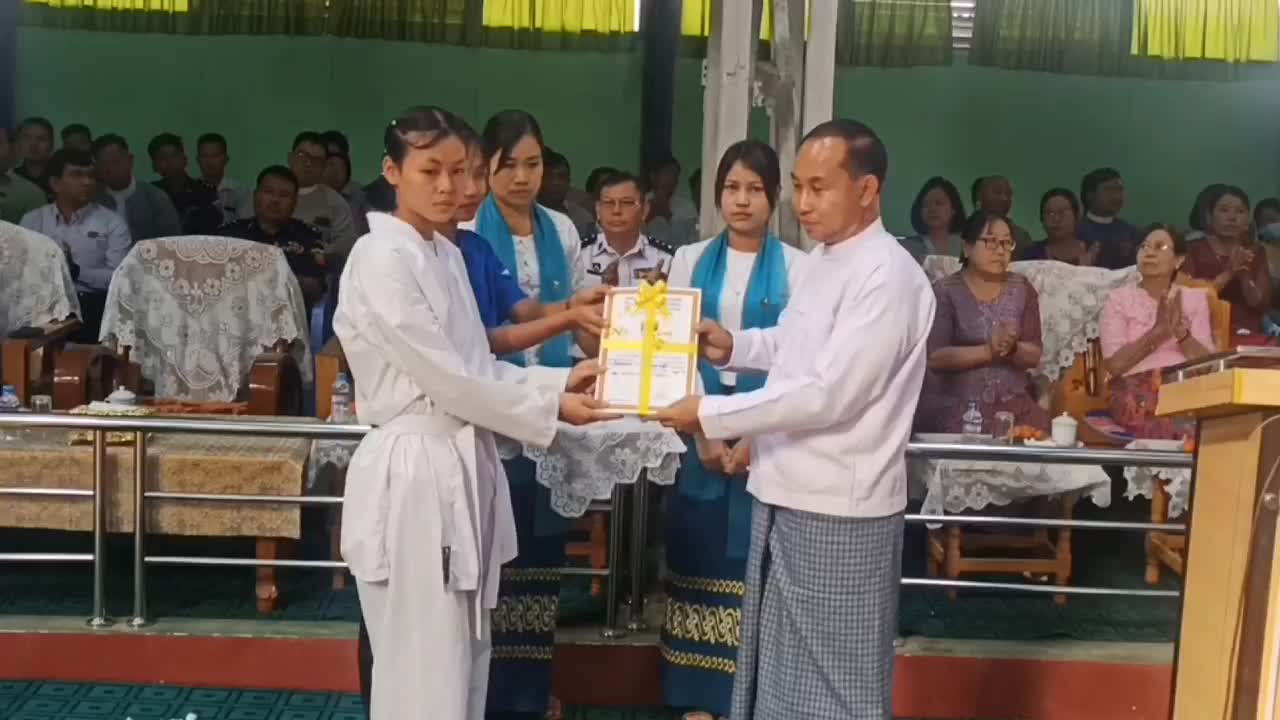 စစ်ကိုင်းတိုင်းဒေသကြီး အားကစားနှင့်ကာယပညာဦးစီးဌာနက ဖွင့်လှစ်သည့...