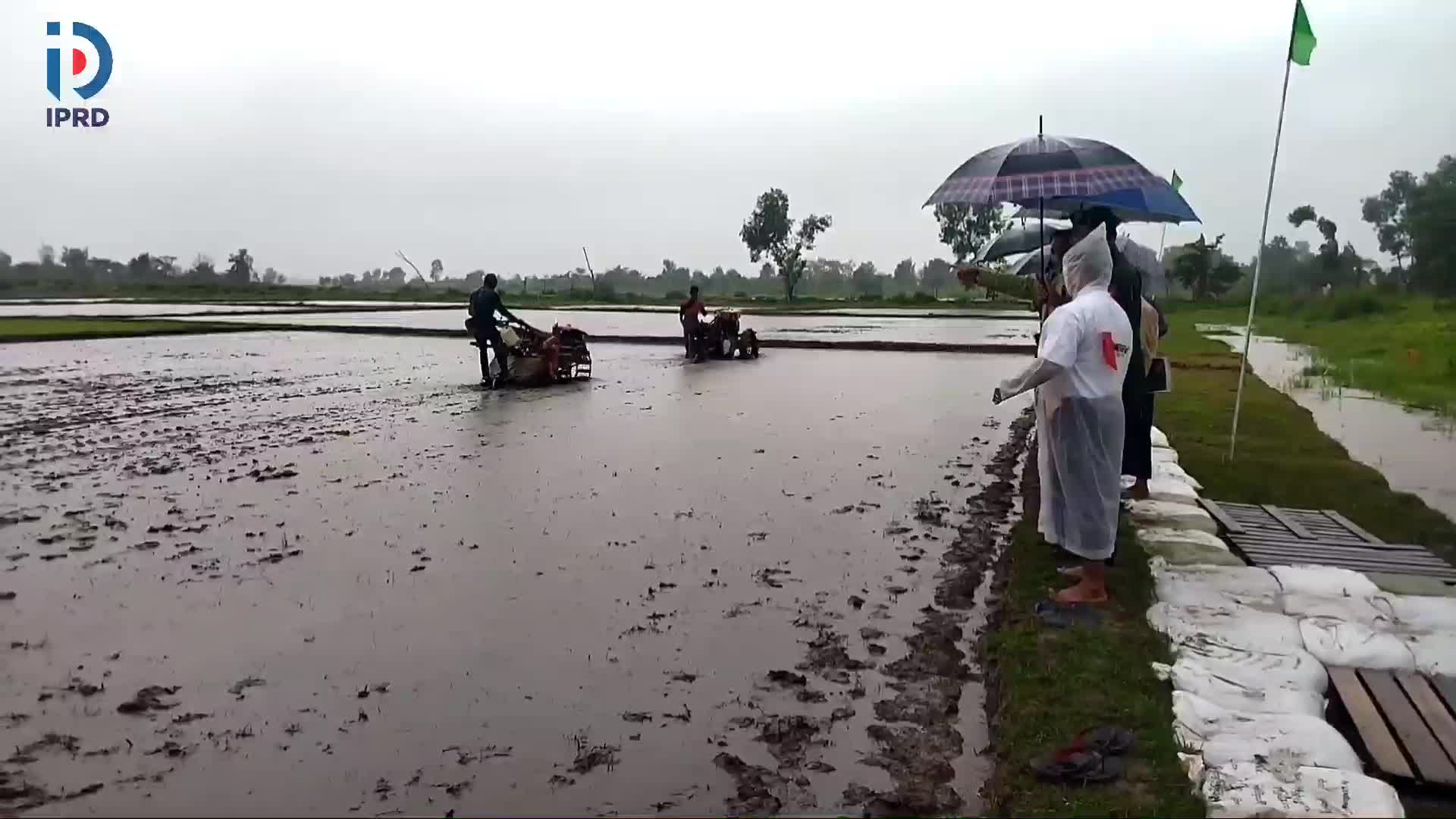 ရခိုင်ပြည်နယ် မောင်တောမြို့တွင်  ပြန်လည်ထူထောင်ရေးအတွက် ရောက်‌ရှိ...