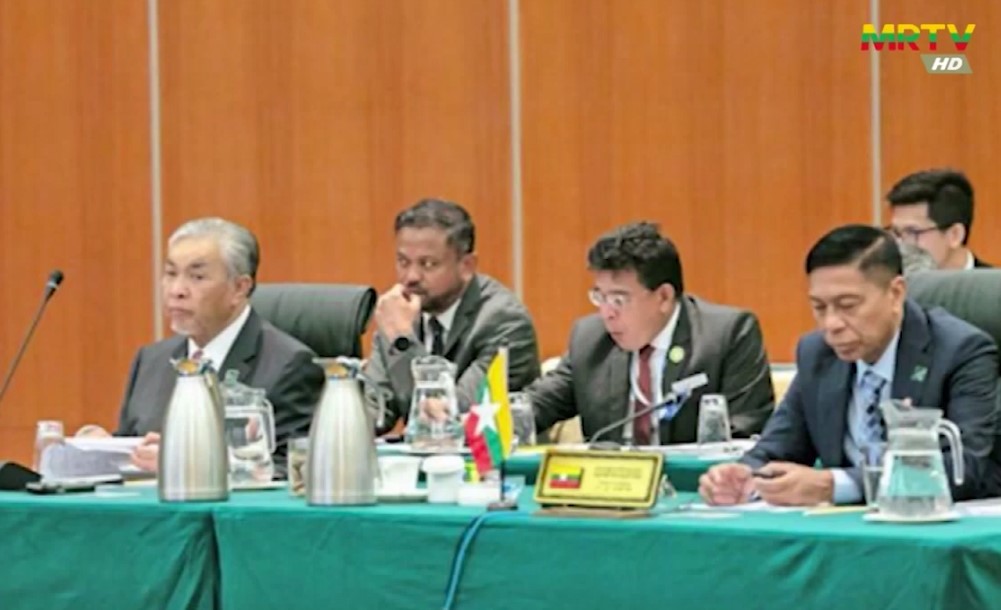 ပြည်ထောင်စုဝန်ကြီး ဒေါက်တာစိုးဝင်း ဘရူနိုင်းနိုင်ငံ၊