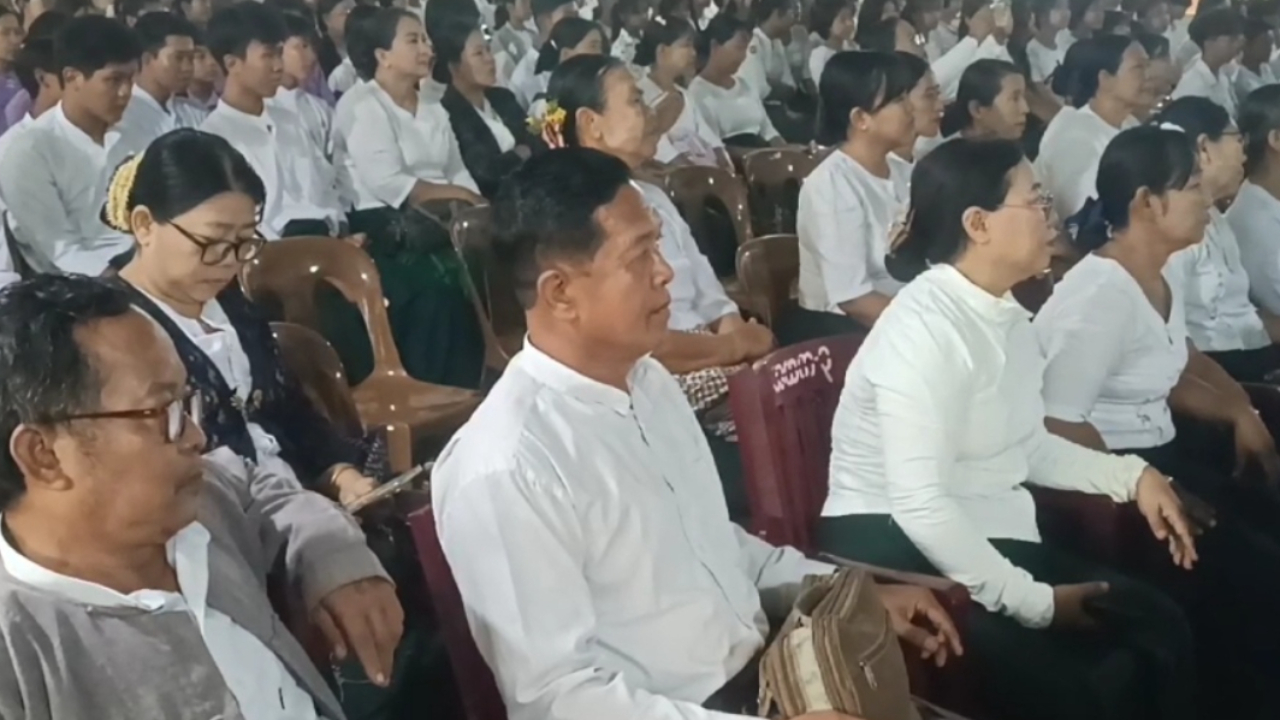 ကျောက်ဆည်မြို့၌ ၂၀၂၅-၂၀၂၆ပညာသင်နှစကျောင်းအပ်နှံရေးအခမ်းအနားကျင်...