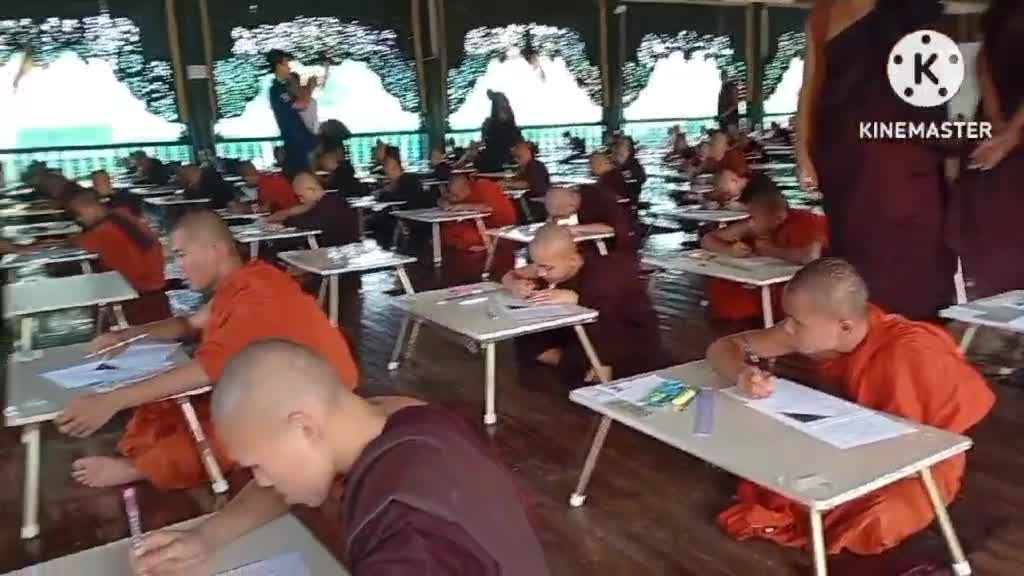 ကရင်ပြည်နယ်၊ မြဝတီခရိုင်၊  မြဝတီမြို့နယ်တွင် သာသနာရေး ဦးစီးဌာနမှ က...